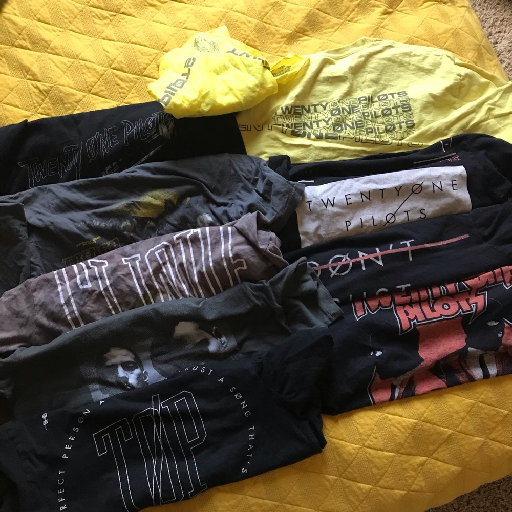 Lot of 9 Twenty One Pilots Shirts